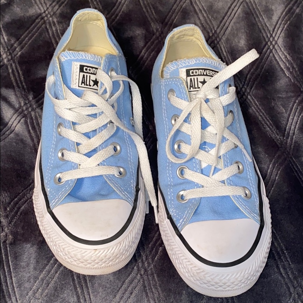 Slightly worn baby blue converse size 6